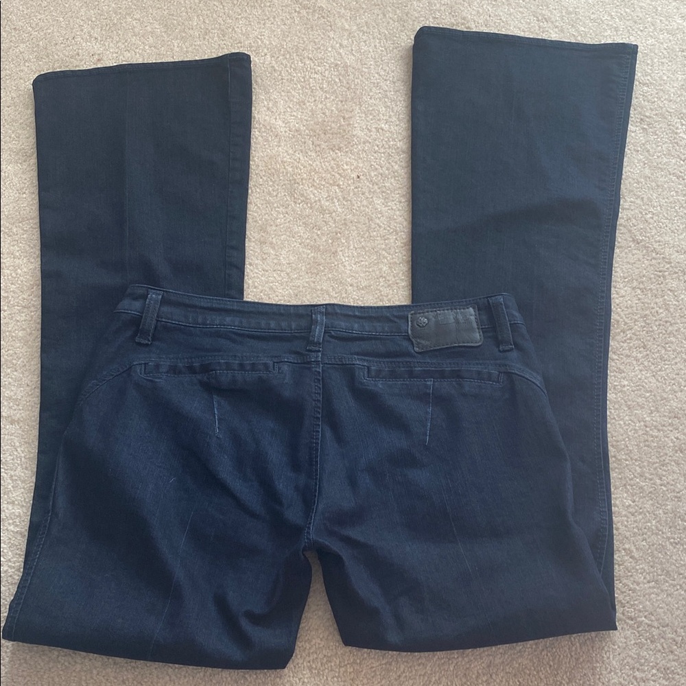 Silver Abbey jeans size w33/L-33 dark wash. - Picture 3 of 6